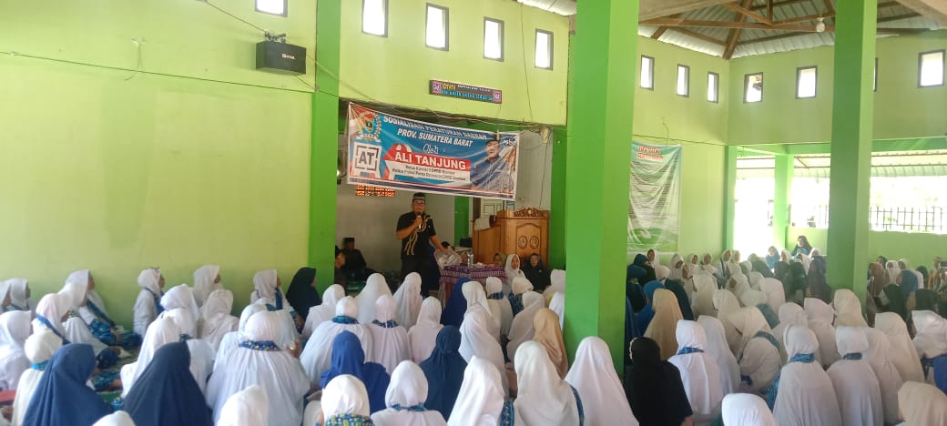 BKMT di Mushalla Darul Ilmi SMA N 1 Pancung Soal 
