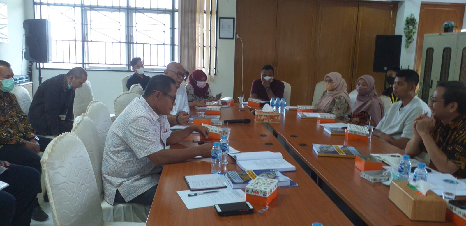 Konsultasi Publik dan Review Standar Pelayanan di KPP Pratama Padang Dua