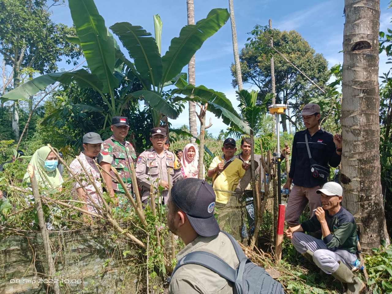 Pemasangan Patok Batas Nagari Inderapura dengan Simpang Lama Inderapura 