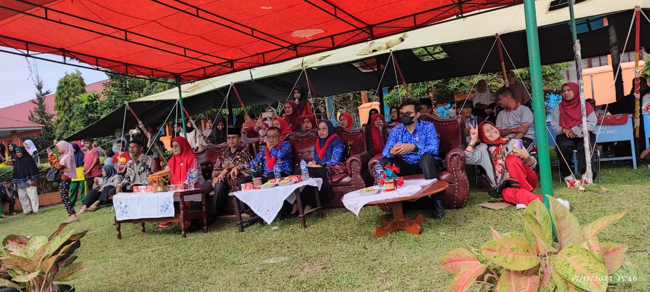 Pembukaan Turnamen Sepak Bola OSIS Cup II Tahun 2023 