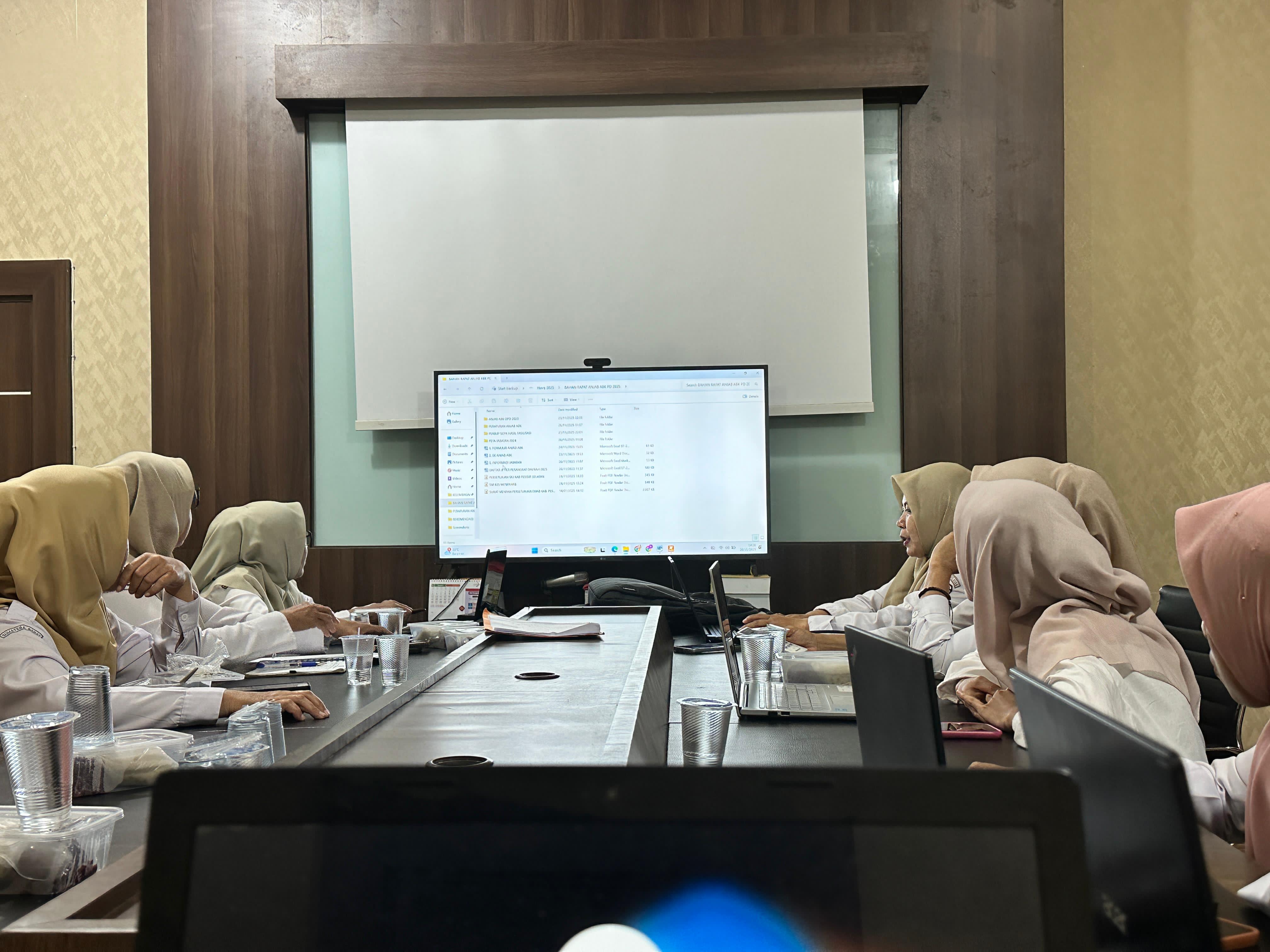 Rapat Penyusunan Analisis Jabatan dan Analisi Beban Kerja